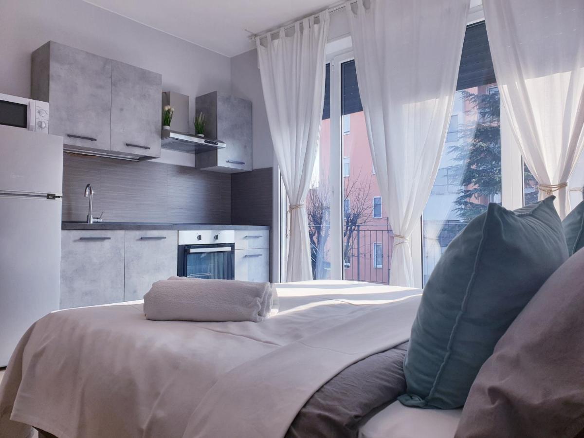 Michelangelo Apartments Cormano Extérieur photo