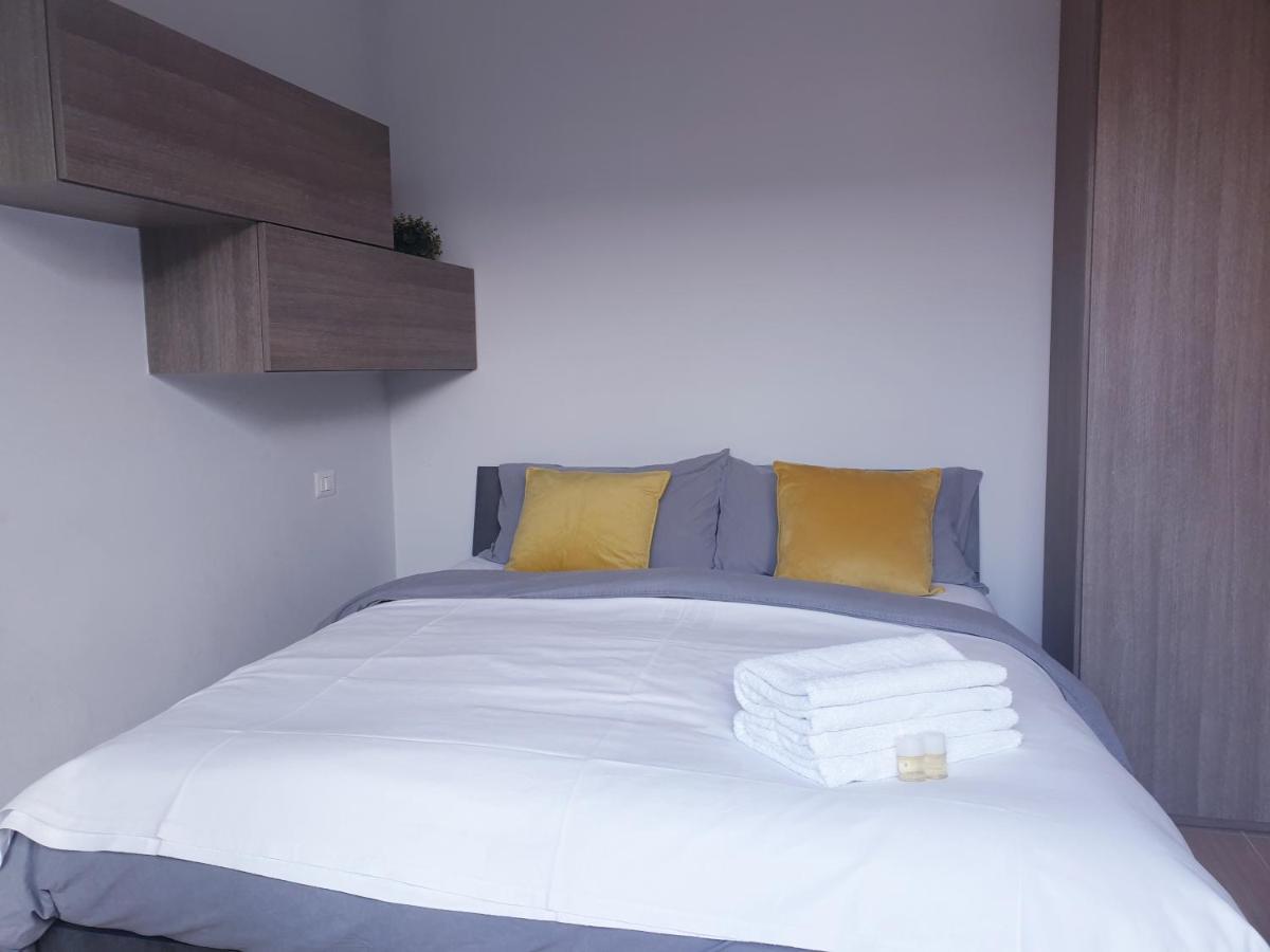 Michelangelo Apartments Cormano Extérieur photo